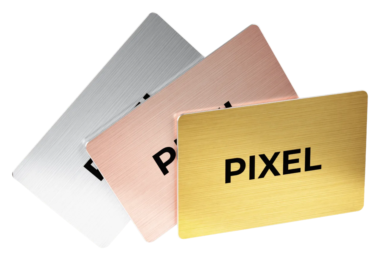Trois cartes PIXEL Metal Edition : argent, or rose et or.